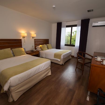 Hotel Saint George Πουέρτο Ιγκουασού Εξωτερικό φωτογραφία