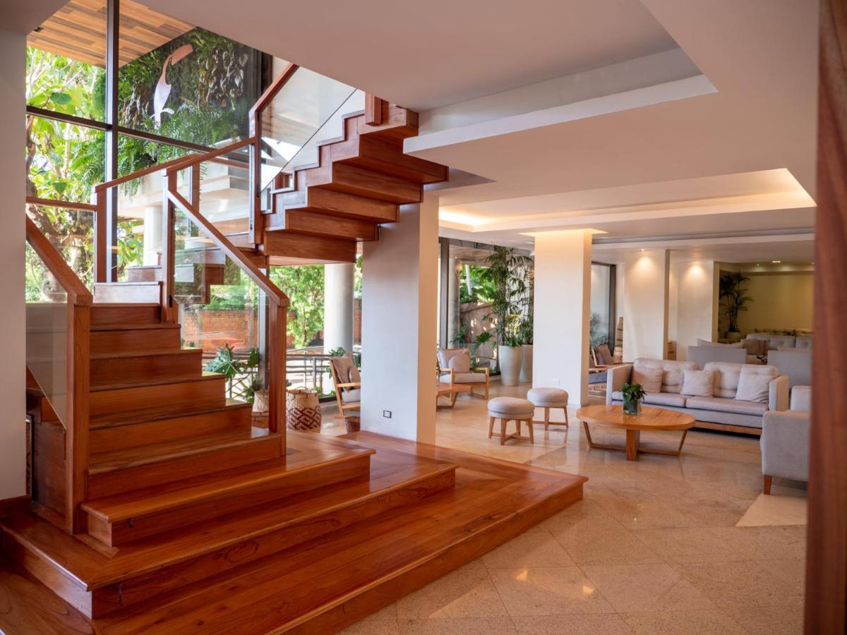 Hotel Saint George Πουέρτο Ιγκουασού Εξωτερικό φωτογραφία
