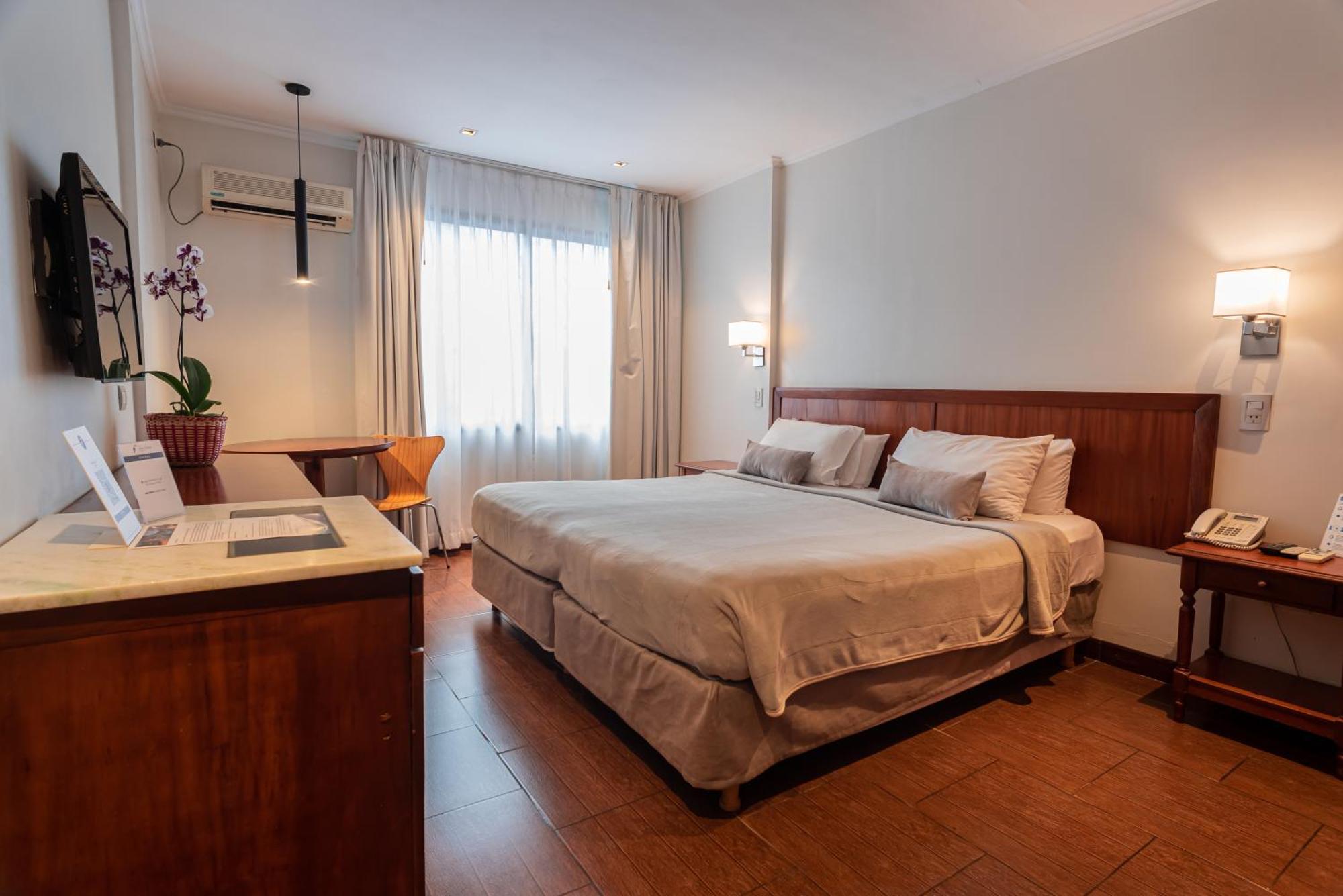 Hotel Saint George Πουέρτο Ιγκουασού Εξωτερικό φωτογραφία
