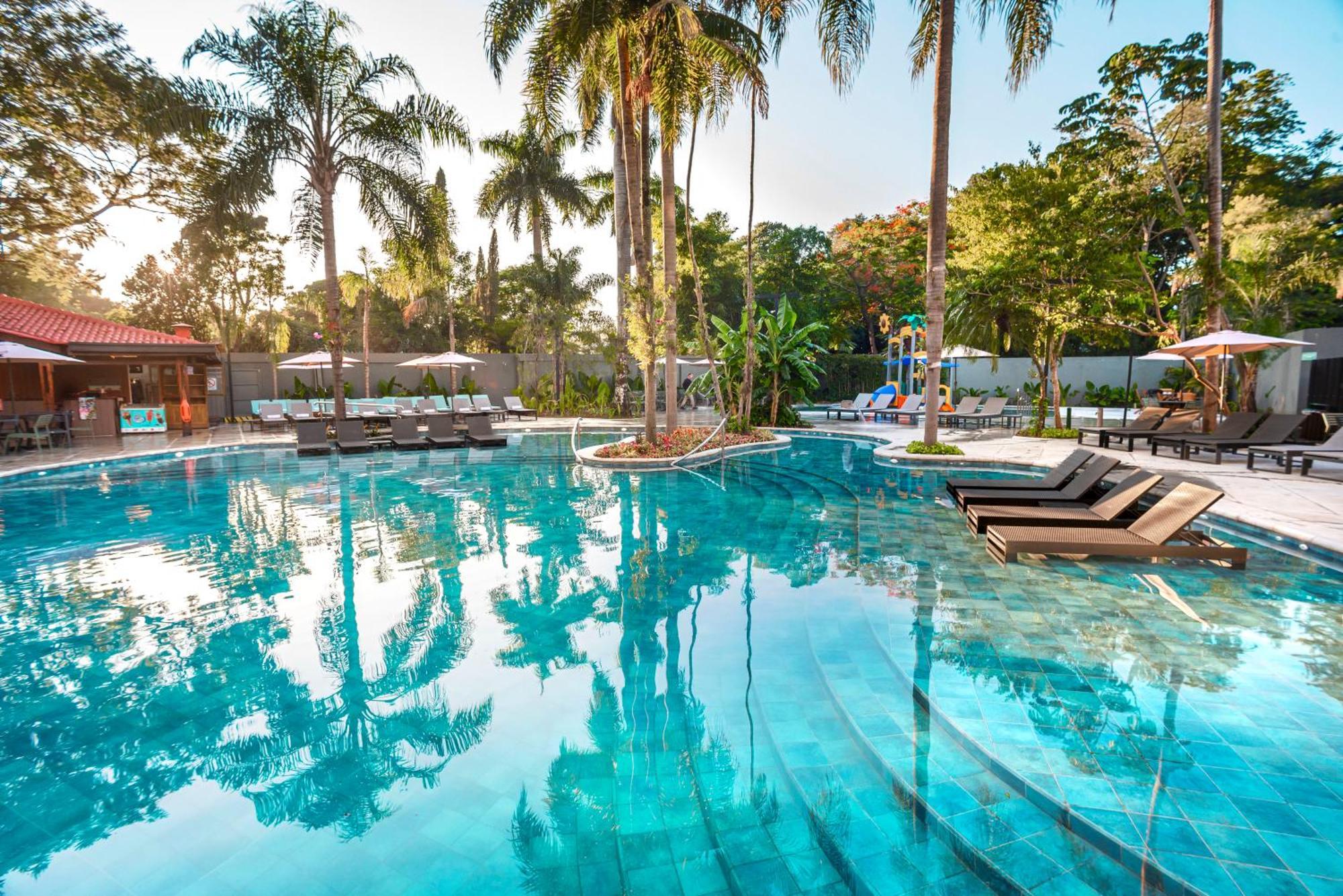 Hotel Saint George Πουέρτο Ιγκουασού Εξωτερικό φωτογραφία
